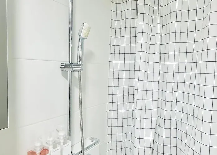 Villa #new# Hoegi Station 6 Minutes# Elevator# 4-6 People Seul